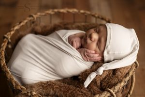 Read more about the article CNY Newborn Photographer | Miracle Baby William
