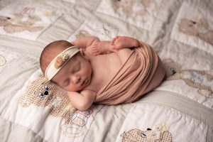 Read more about the article Oswego County NY Newborn Photographer | Irene’s Newborn Portrait Session