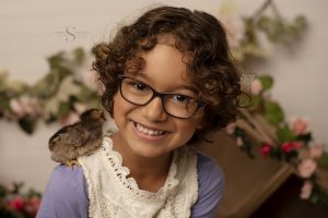 Read more about the article Syracuse Family Limited Edition Photographer | Snuggling Ducklings & Sit with Chicks – Savannah