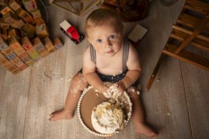 Read more about the article CNY Baby Photographer | Griffin’s Cake Smash Session