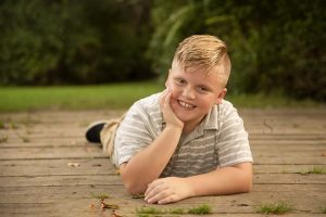 Read more about the article Wolcott Family Photographer | Tessier Family Portraits