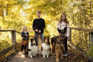 Read more about the article Oswego Family Photographer | Appleman Family Portraits