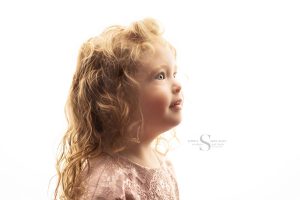 Read more about the article Syracuse Fine Art Simply Shelayna Children’s Photographer | Charlotte’s Dance with Daddy Story