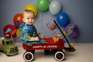 Read more about the article Oswego County Baby Photographer | Robert’s 1st Birthday Session