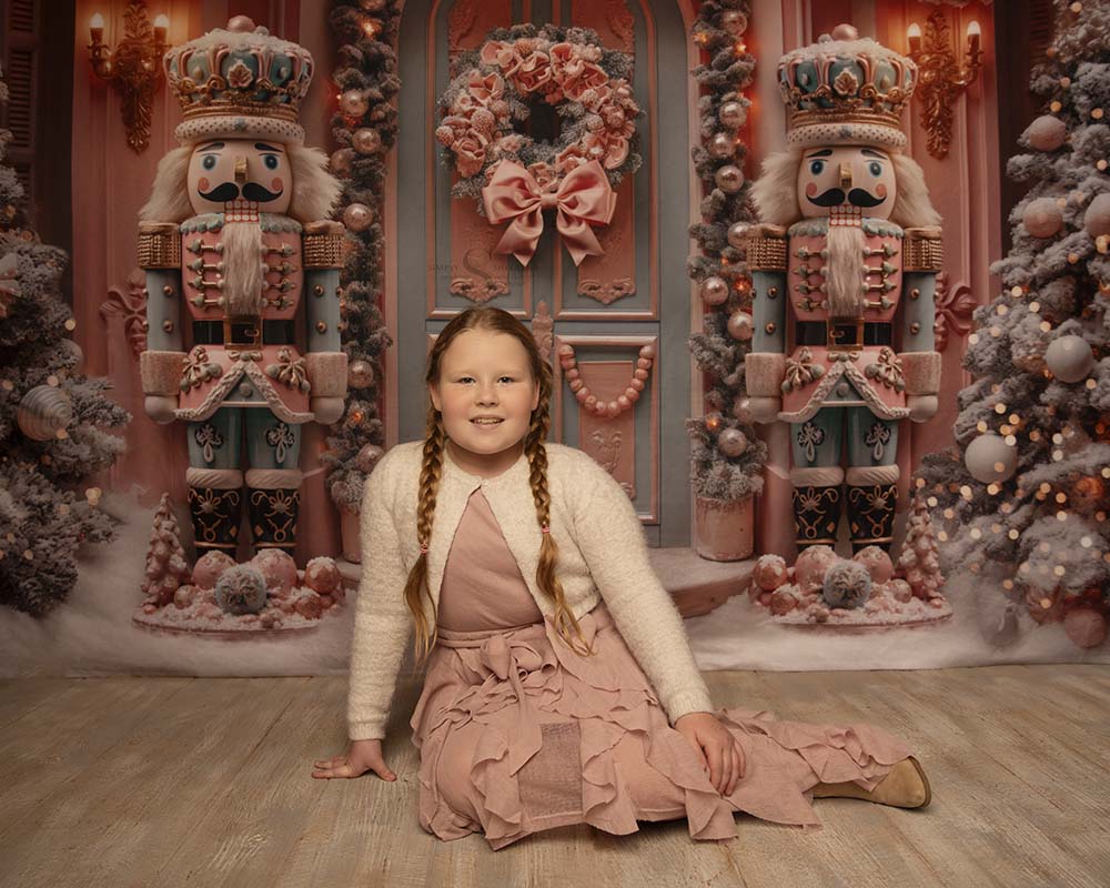 A tween girl poses for a Christmas portrait with Simply Shelayna Family Photography in CNY.
